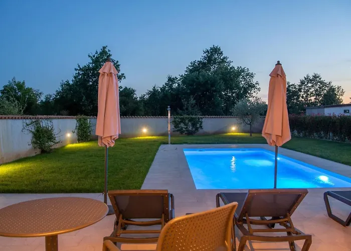 Luca By Interhome Poreč