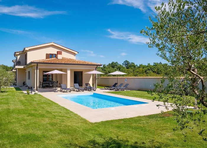 Luca By Interhome * Poreč