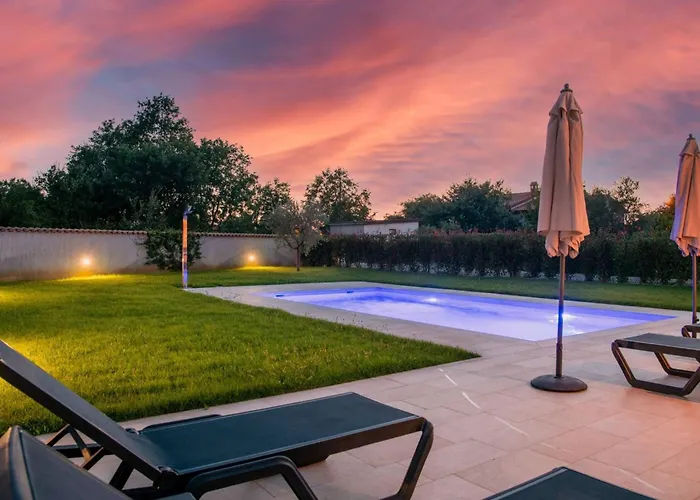 Ferienhaus Luca By Interhome Poreč