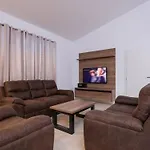 Luca By Interhome בית נופש